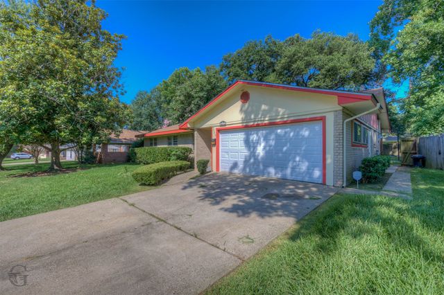 9032 Sara Lane, Shreveport, LA 71118