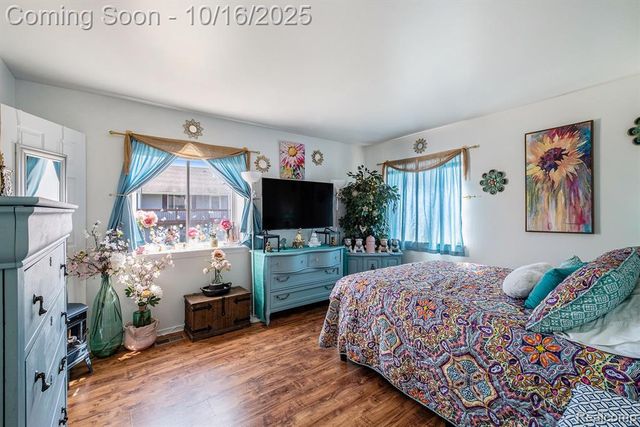 9343 Parkview Circle, Grand Blanc, MI 48439