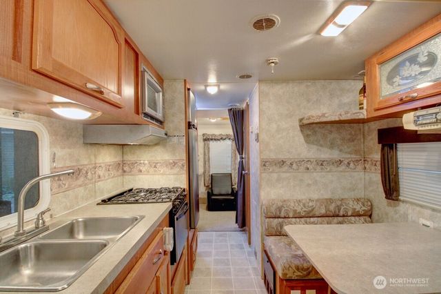 215 Big River Boulevard E, Deming, WA 98244