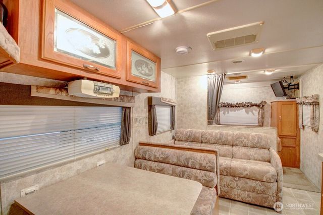 215 Big River Boulevard E, Deming, WA 98244