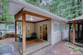 215 Big River Boulevard E, Deming, WA 98244