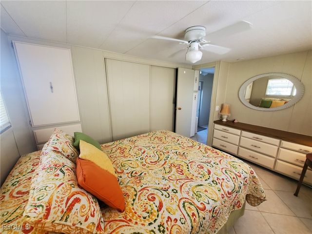 938 Lazy LN, North Fort Myers, FL 33917