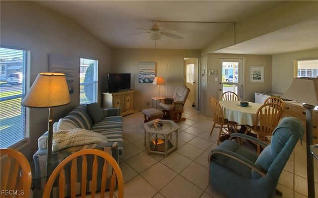 938 Lazy LN, North Fort Myers, FL 33917