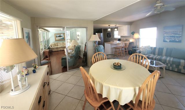 938 Lazy LN, North Fort Myers, FL 33917