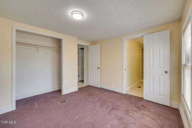 1425 Goshen Valley Road, Church Hill, TN 37642