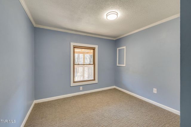 1425 Goshen Valley Road, Church Hill, TN 37642