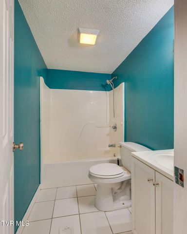 1425 Goshen Valley Road, Church Hill, TN 37642