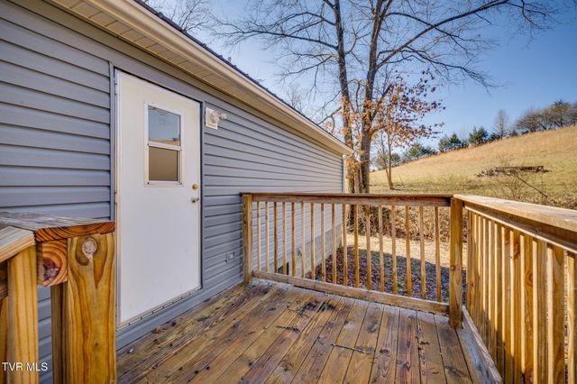 1425 Goshen Valley Road, Church Hill, TN 37642