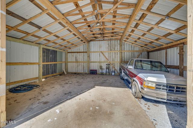 1425 Goshen Valley Road, Church Hill, TN 37642