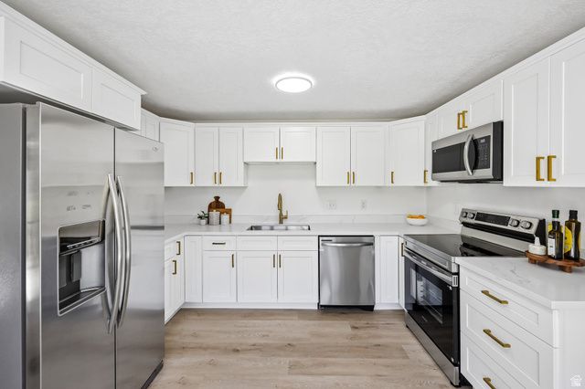 1111 W 5575 S, Riverdale, UT 84405