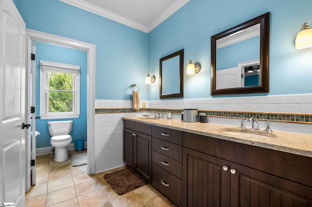 176 Reserve Drive, Piedmont, SC 29673