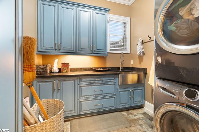 176 Reserve Drive, Piedmont, SC 29673