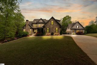 176 Reserve Drive, Piedmont, SC 29673