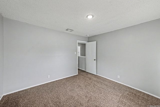 10215 Arbor Blf, San Antonio, TX 78240