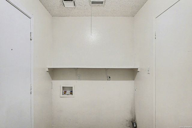 10215 Arbor Blf, San Antonio, TX 78240