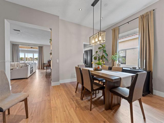 1150 Fairfield Meadows Dr, Weston, FL 33327