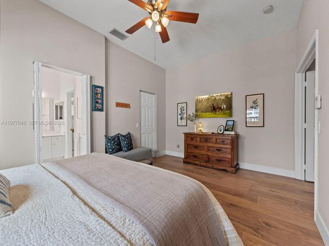 1150 Fairfield Meadows Dr, Weston, FL 33327