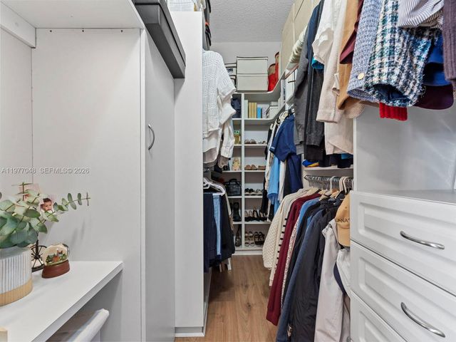 1150 Fairfield Meadows Dr, Weston, FL 33327