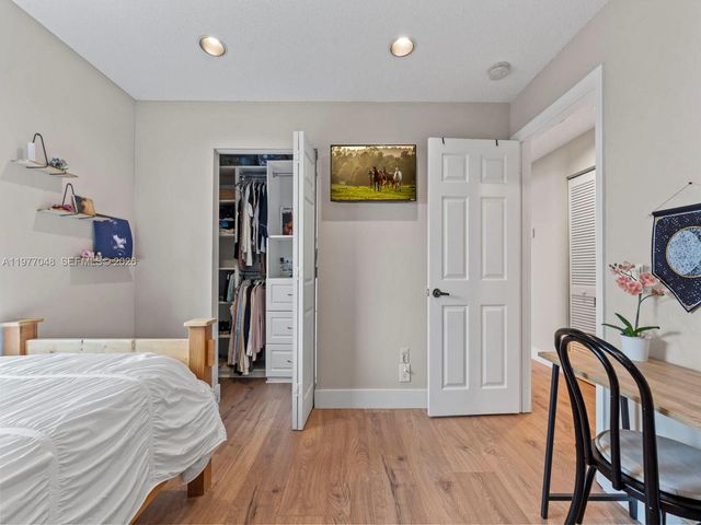 1150 Fairfield Meadows Dr, Weston, FL 33327