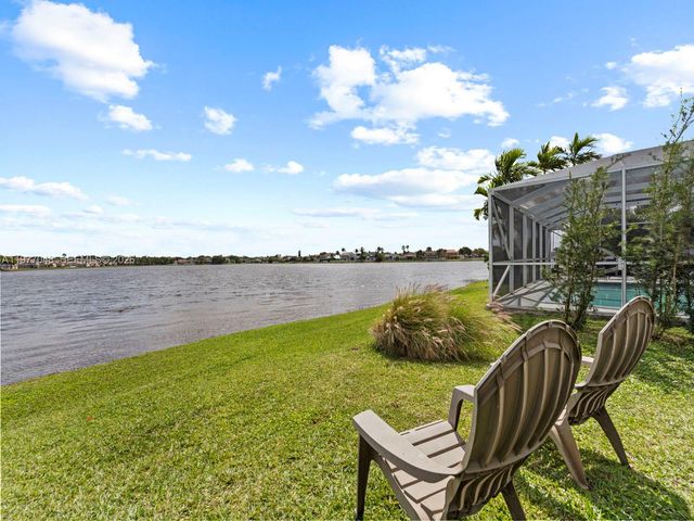 1150 Fairfield Meadows Dr, Weston, FL 33327