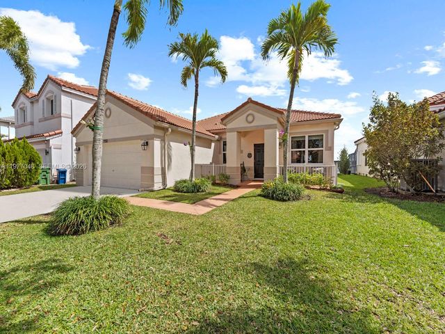 1150 Fairfield Meadows Dr, Weston, FL 33327