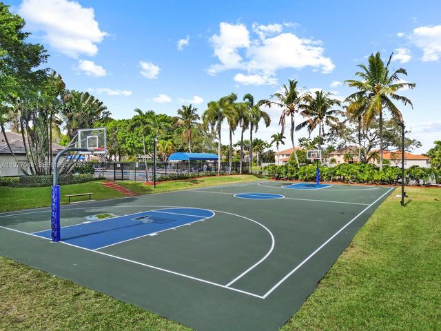 1150 Fairfield Meadows Dr, Weston, FL 33327