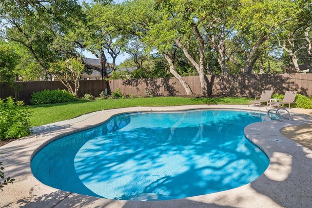 10721 Fountainbleu CIR, Austin, TX 78750