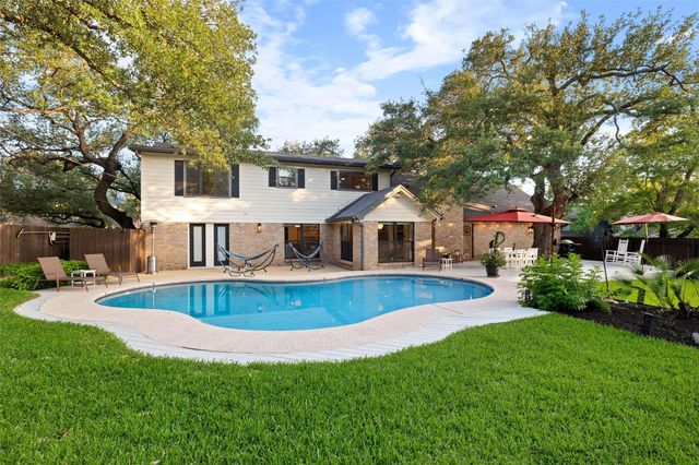 10721 Fountainbleu CIR, Austin, TX 78750