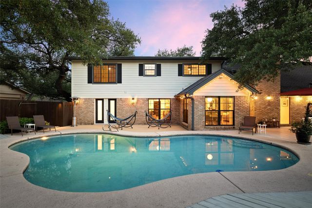 10721 Fountainbleu CIR, Austin, TX 78750