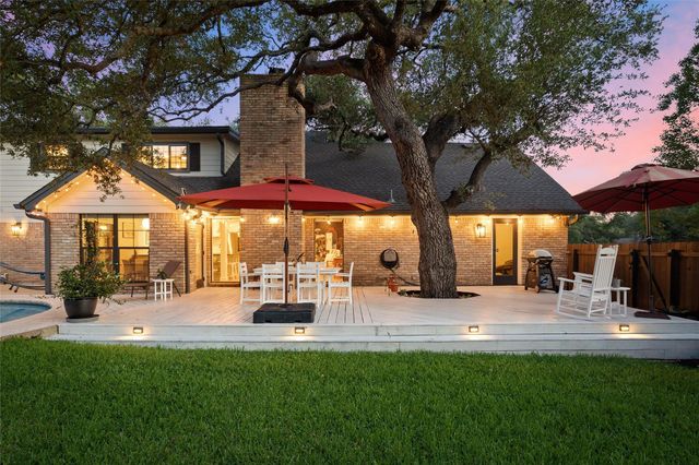 10721 Fountainbleu CIR, Austin, TX 78750