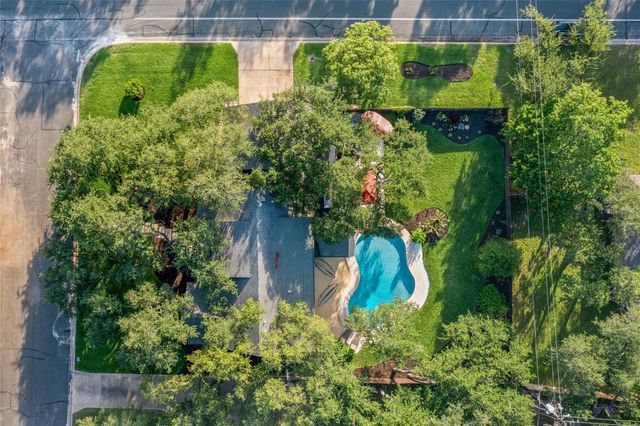 10721 Fountainbleu CIR, Austin, TX 78750