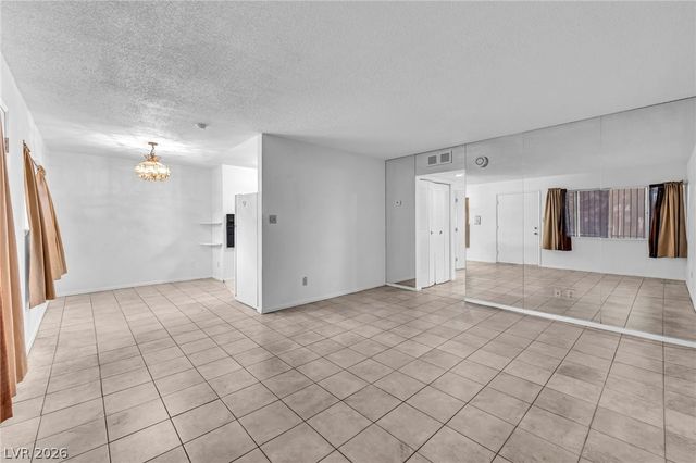 350 East Desert Inn Road 105, Las Vegas, NV 89109