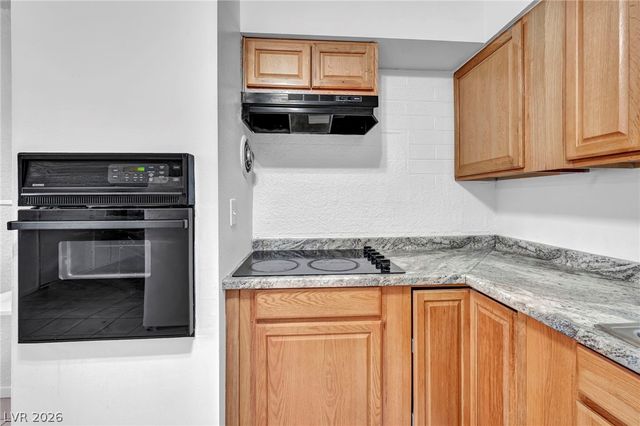 350 East Desert Inn Road 105, Las Vegas, NV 89109