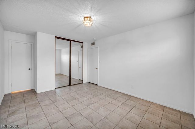 350 East Desert Inn Road 105, Las Vegas, NV 89109