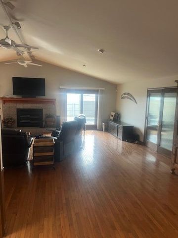 14296 Delaware, Crown Point, IN 46307