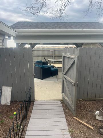 14296 Delaware, Crown Point, IN 46307