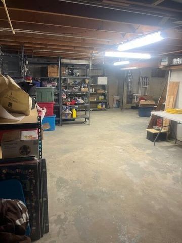 14296 Delaware, Crown Point, IN 46307