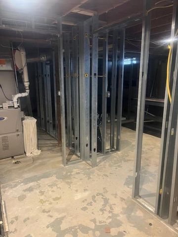 14296 Delaware, Crown Point, IN 46307