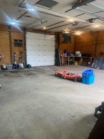 14296 Delaware, Crown Point, IN 46307