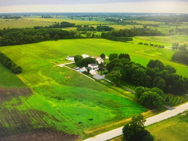 14296 Delaware, Crown Point, IN 46307