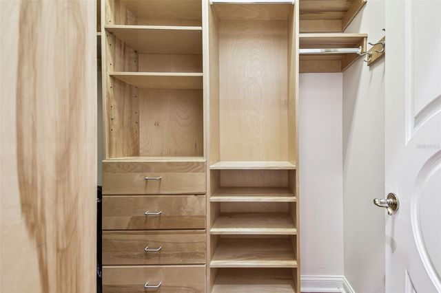 3020 KENSINGTON TRACE, Tarpon Springs, FL 34688