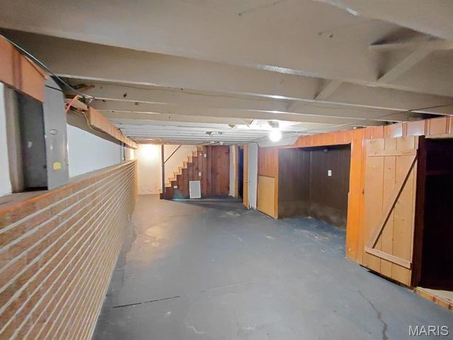 3512 West Place, St Louis, MO 63121