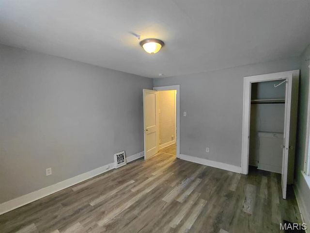 3512 West Place, St Louis, MO 63121