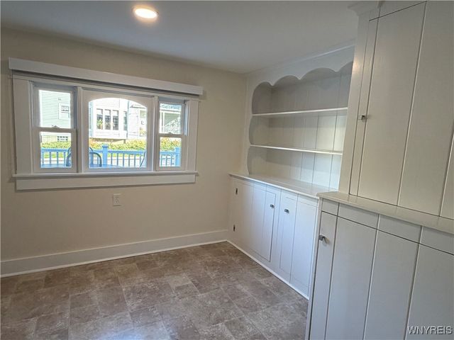 30 Eagle Street, Amherst, NY 14221