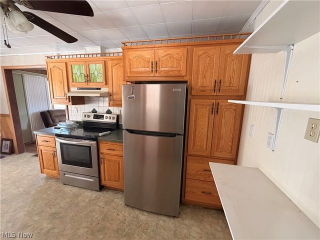 8587 County Road 15, Rayland, OH 43943