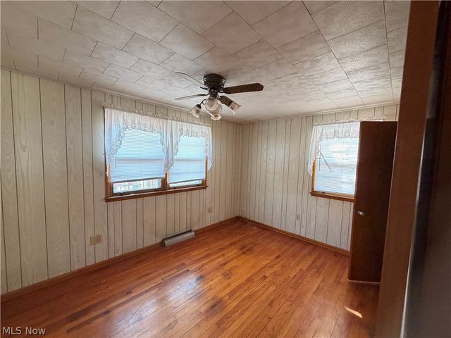 8587 County Road 15, Rayland, OH 43943