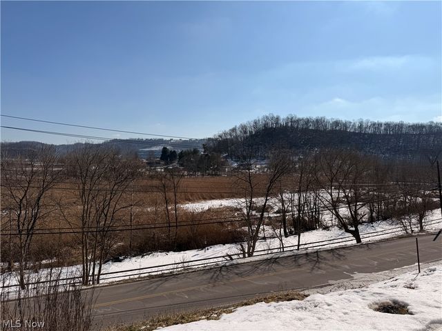 8587 County Road 15, Rayland, OH 43943