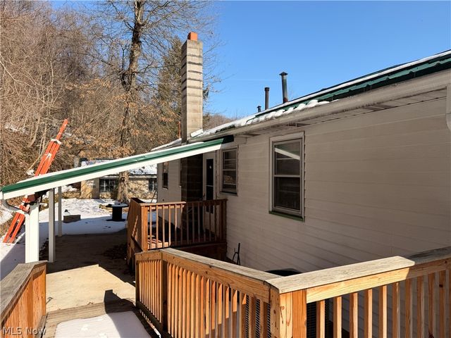 8587 County Road 15, Rayland, OH 43943