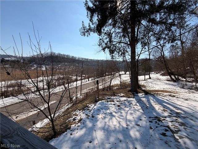 8587 County Road 15, Rayland, OH 43943