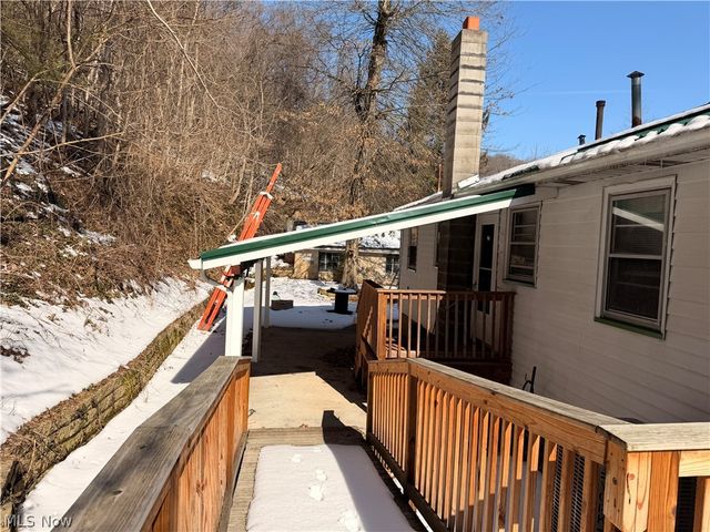 8587 County Road 15, Rayland, OH 43943